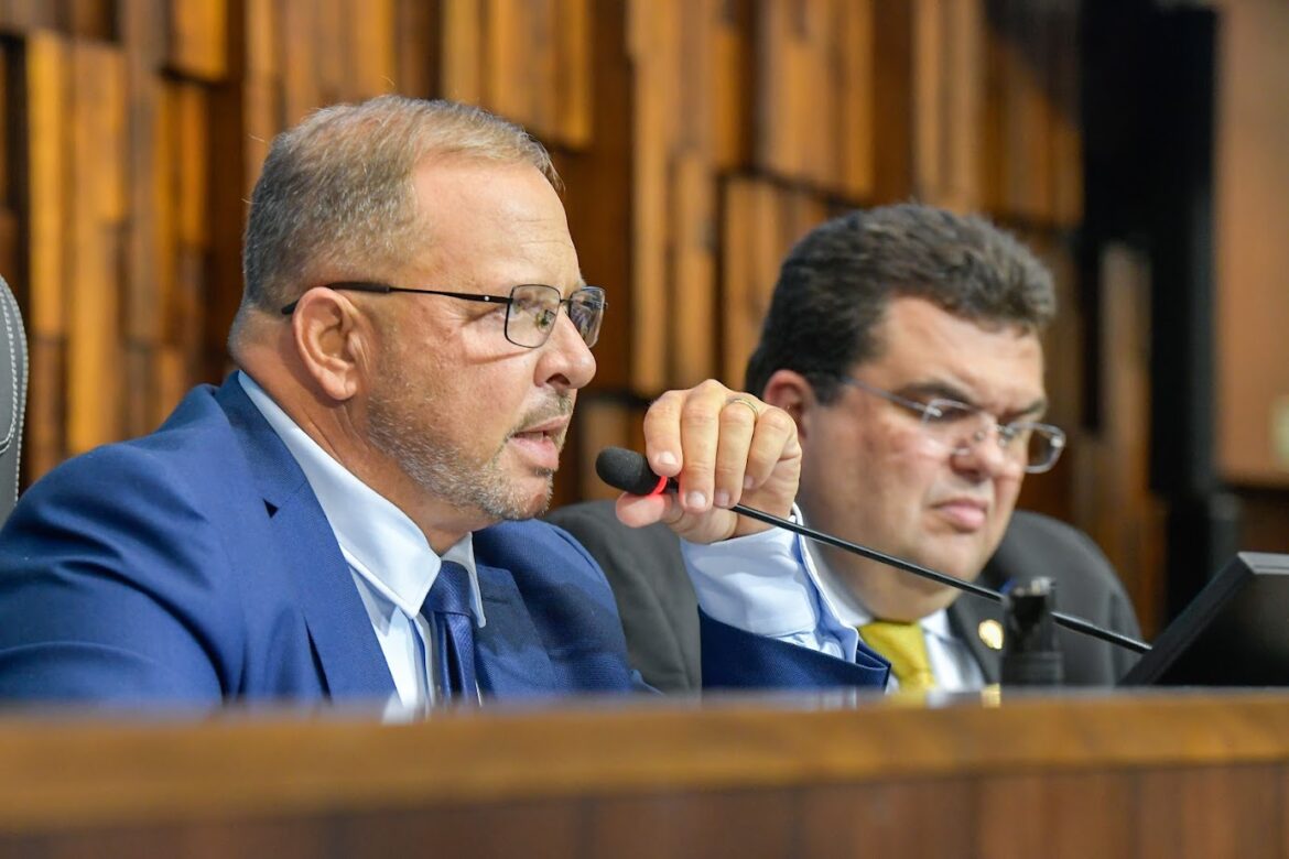 28052025_175629delaroli