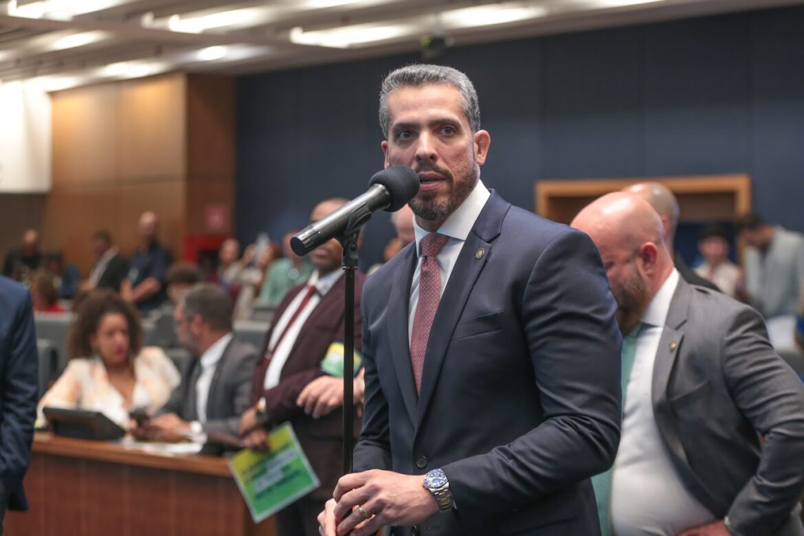 29102025_164005amorim1