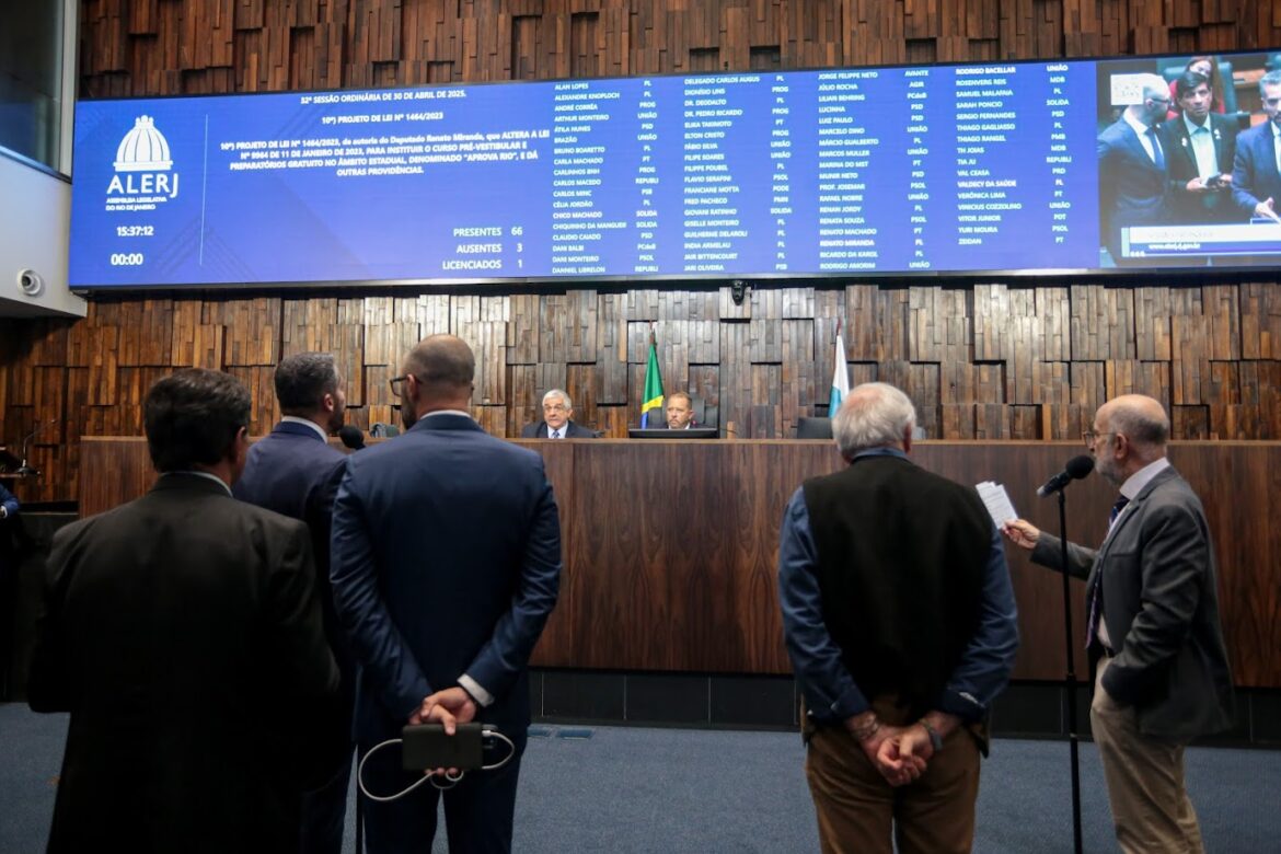 30042025_173337plenrio2