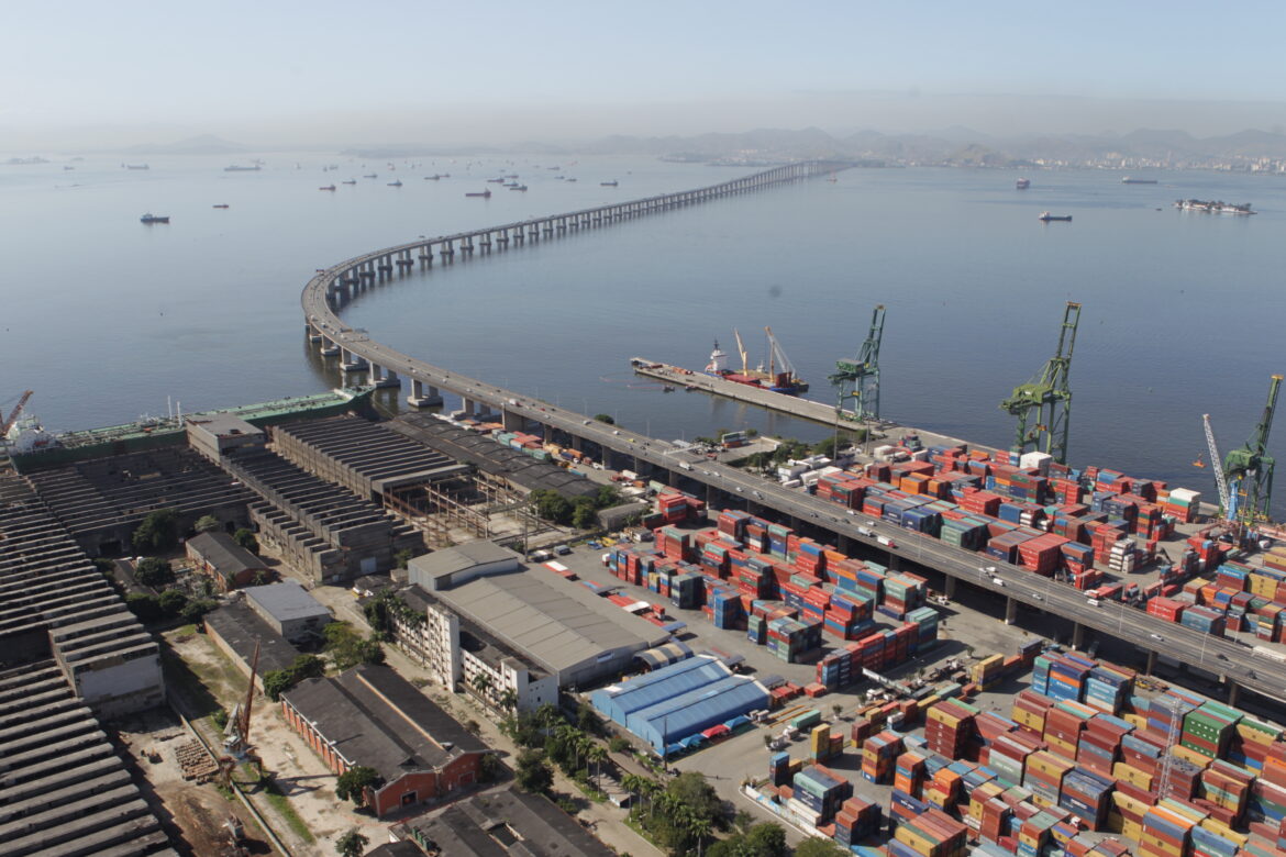 3d77a5db1b514ffd87e6da5cb686d969