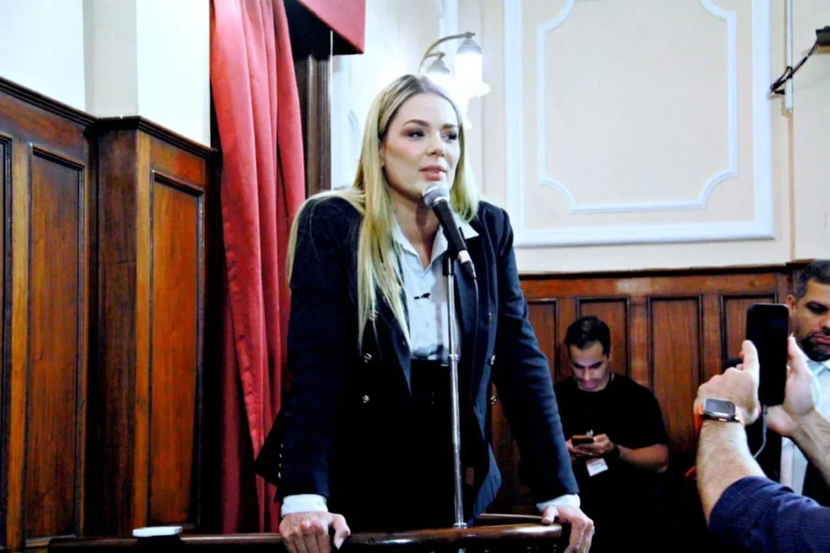 LWZBMlRT-8f3ba2bd-cdff-4c78-9b7b-7d9309fe3119-1320×879