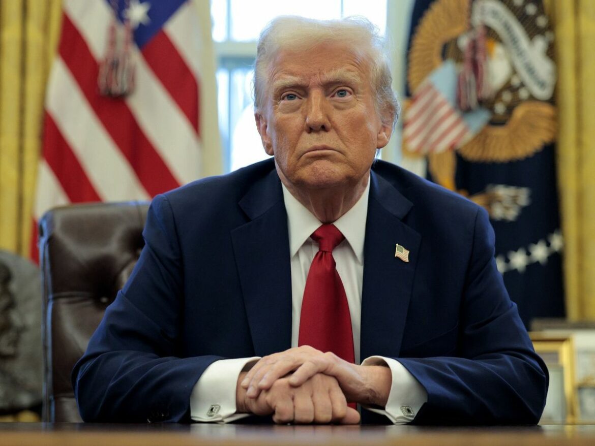 cnn-L19jb21wb25lbnRzL2ltYWdlL2luc3RhbmNlcy9jbTZrcGxoMzcwMDM1MjVwODcxOHpob3Jj-L19jb21wb25lbnRzL2FydGljbGUvaW5zdGFuY2VzL2NtNmtwbGgzNzAwM2EyNXA4Nm1jdjlrcXk-e1739116766712